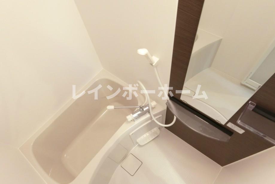 バス・シャワールーム　お風呂です
