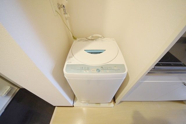 その他部屋・スペース　★洗濯機付きです★
