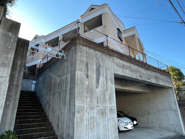 建物外観　外観写真（昼）