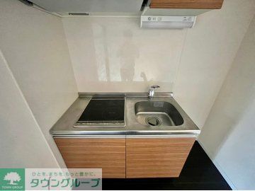 キッチン　同物件別部屋のお写真になります。現況優先です。