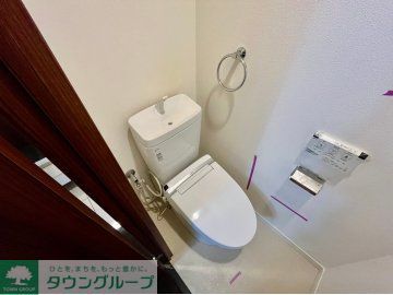 トイレ　同物件別部屋のお写真になります。現況優先です。