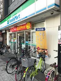 コンビニ　ファミリーマート 一之江三丁目店（コンビニ）まで607m