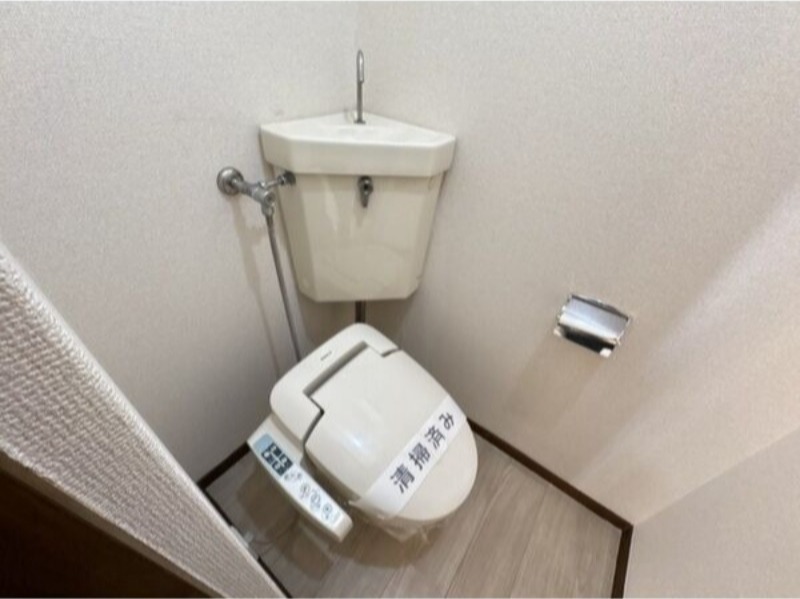 トイレ　図面と現状に相違がある場合には現状を優先