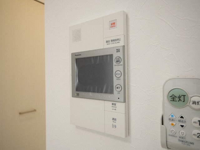 セキュリティ　モニター付きインターホンです