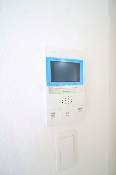 セキュリティ　モニター付きインターホンです♪
