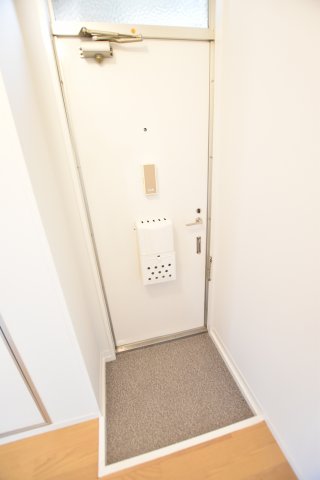 玄関　別号室画像。ご参考下さい