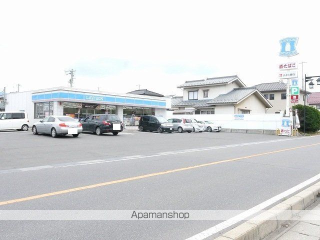 コンビニ　ローソン桔梗ヶ原店（コンビニ）まで600m