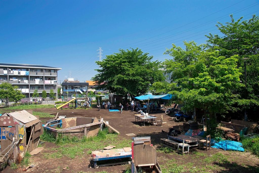 公園　烏山プレーパーク（公園）まで570m
