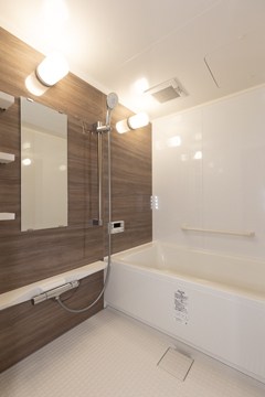 バス・シャワールーム　別部屋参考写真