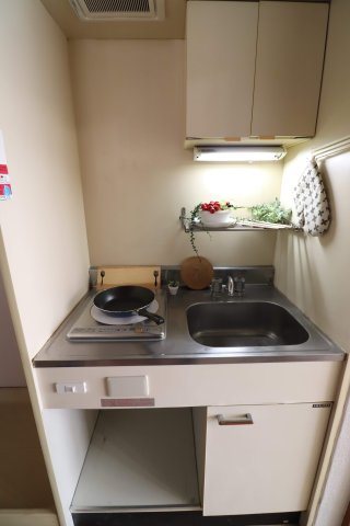 キッチン　※掲載情報と物件の現況が異なる場合、現況を優先するものとしま