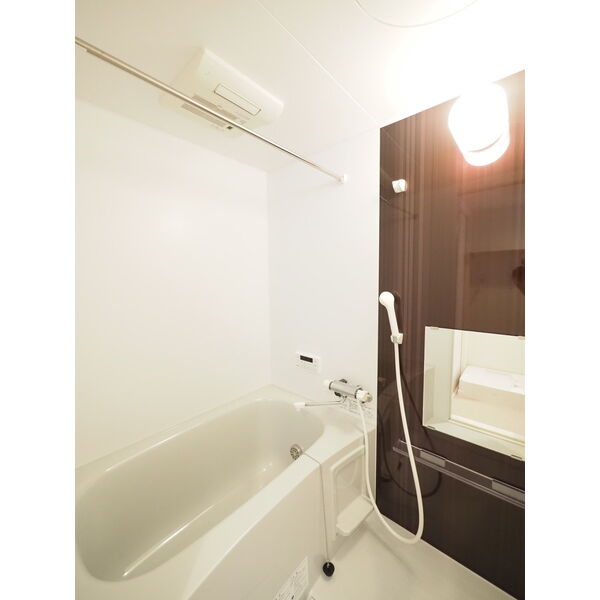 バス・シャワールーム　※別部屋参考写真、現況優先※