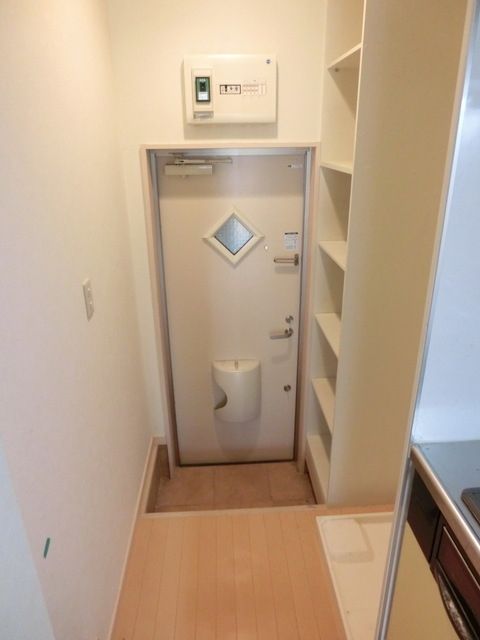 玄関　玄関ホール