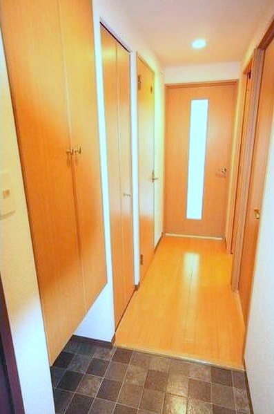 玄関　広々とした玄関です♪