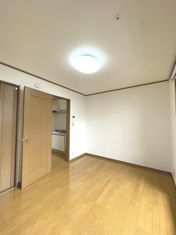 その他部屋・スペース　洋室６帖