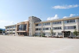 小学校　福岡市立田村小学校（小学校）まで1016m