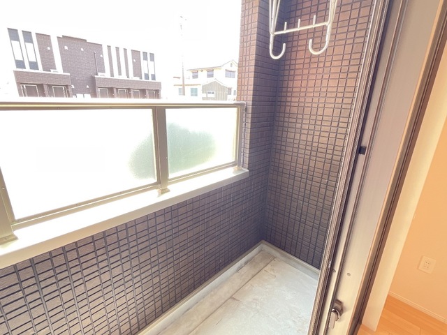 眺望　掲載写真は同型モデルを掲載しており実際のお部屋と仕様等が異な