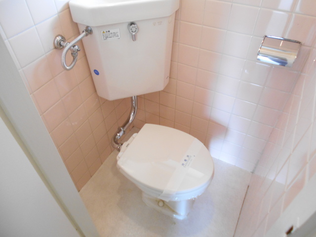 トイレ　トイレは洋式トイレですよ。