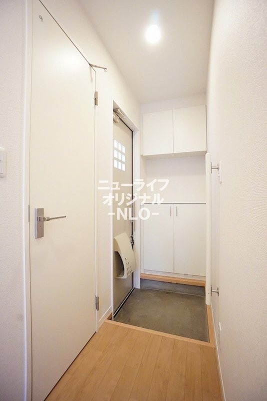玄関　使い勝手と収納力に優れたセパレート式シューズボックス付☆