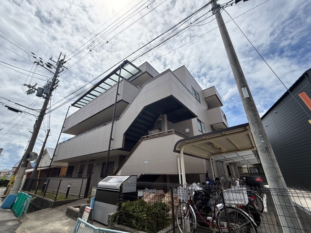 リブレメゾン仁川の外観写真