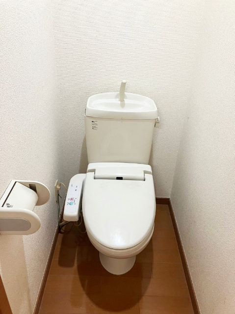 トイレ　同物件別部屋