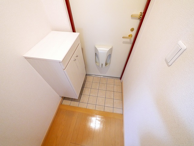 玄関　シンプルで使いやすい玄関です