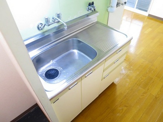 キッチン　※別部屋の写真です