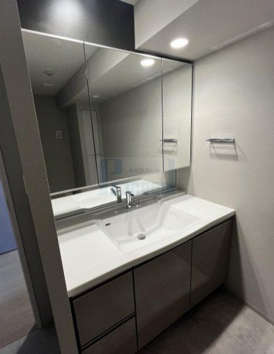 洗面設備　別部屋参考写真