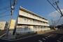高坂駅より徒歩11分 築10年10ヶ月 3階建の賃貸物件