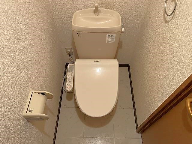 トイレ　シャワートイレ