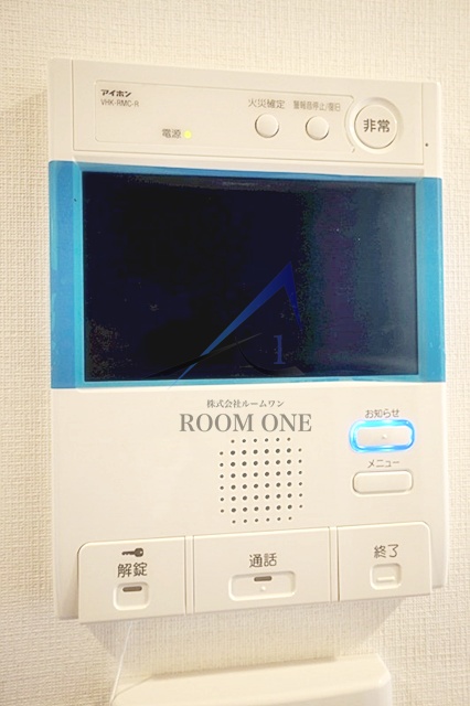 セキュリティ　モニター付きインターホンです。