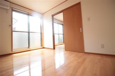 その他部屋・スペース　洋室6帖あります