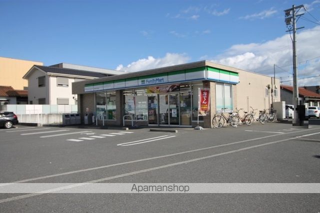 コンビニ　ファミリーマート中川千音寺店（コンビニ）まで1833m