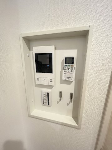 セキュリティ　来訪者が確認できる女性に安心の「TVモニターホン」