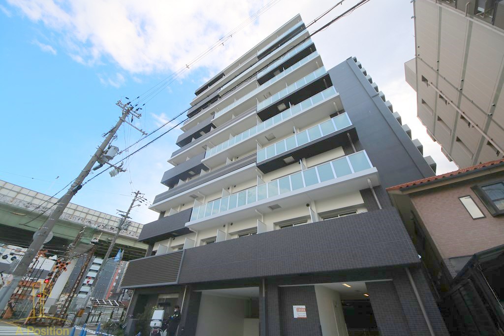 建物外観　ミラージュパレス難波クルヴァ