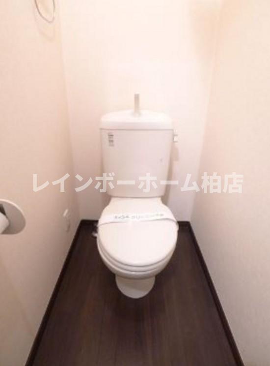 トイレ　ゆったりとした空間のトイレです