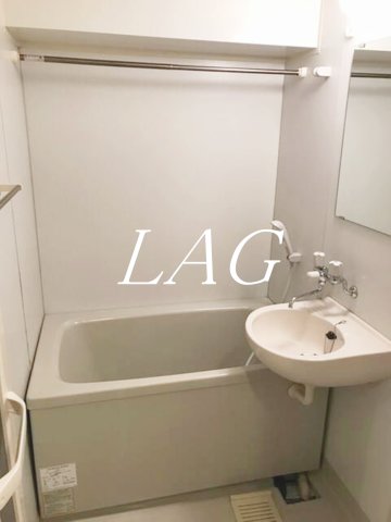 バス・シャワールーム　お風呂です。