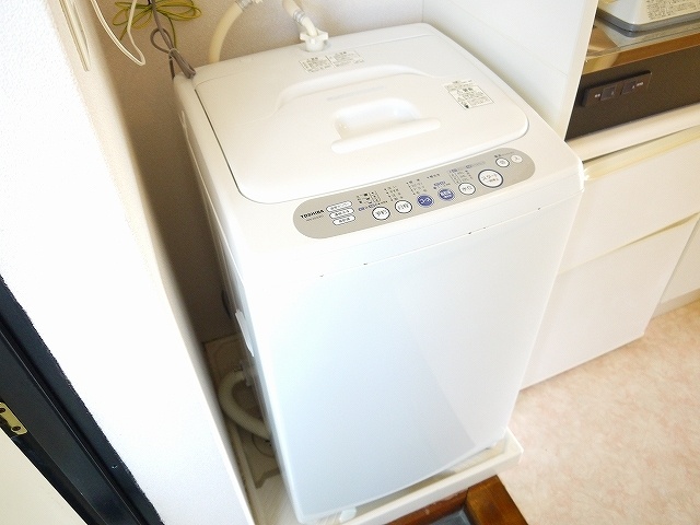 その他設備　洗濯機置場付きです