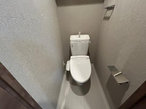 トイレ　シャワー付トイレ