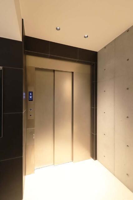 その他設備　エレベーター完備