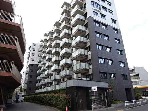 建物外観　外観は落ち着いています
