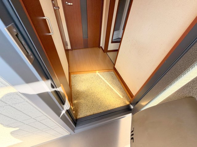 玄関　素敵な玄関は毎朝あなたを元気に送りだしてくれますよ。