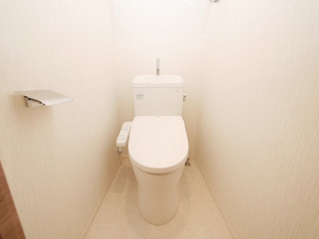 トイレ　トイレもきれいです