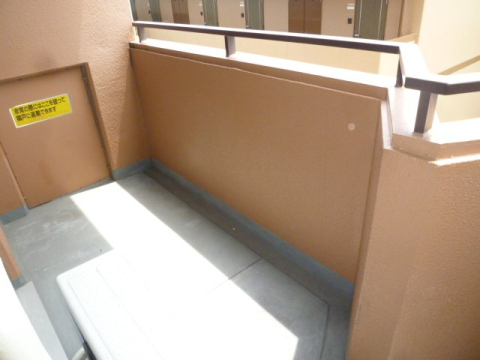 バルコニー　参考写真 別タイプの2LDKの部屋