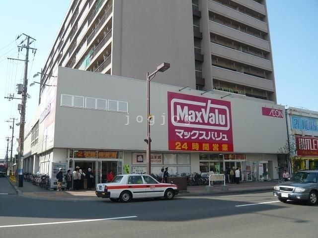 ショッピングセンター　マックスバリュ琴似店（ショッピングセンター）まで837m