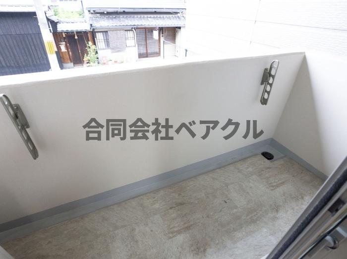 バルコニー　お洗濯にも便利なバルコニー付き