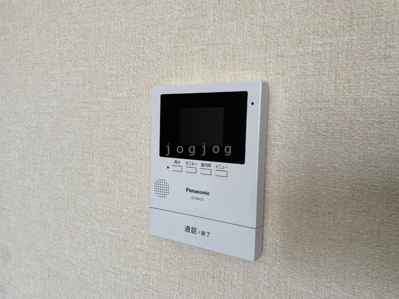 セキュリティ　モニター付きインターホンで来客確認も安心です！