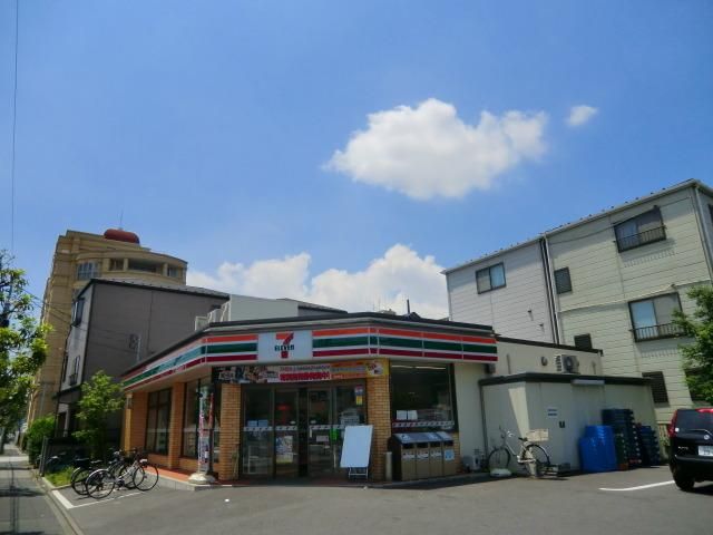 コンビニ　セブンイレブン（コンビニ）まで180m
