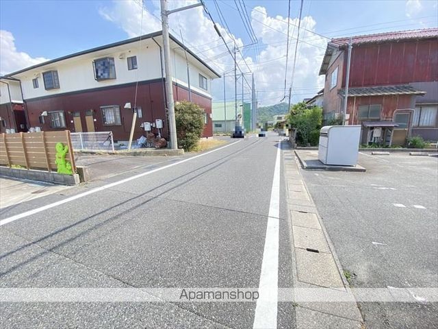 その他　前面道路２（その他）まで0m