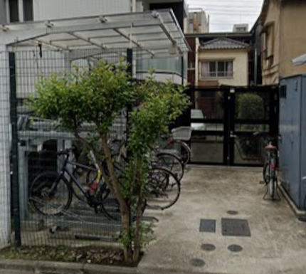 駐車場　駐輪場