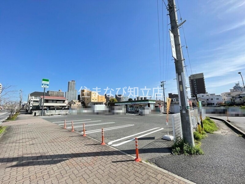 コンビニ　ファミリーマート 刈谷広小路四丁目店（コンビニ）まで570m
